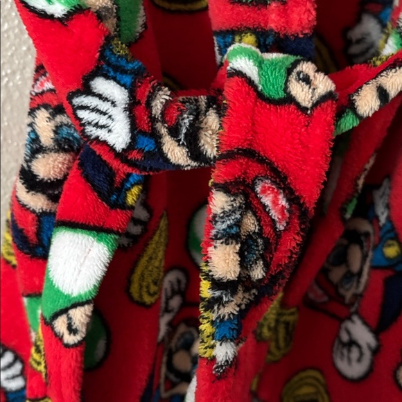 Super Mario Bros Nintendo Kids Boys Girls Red Hooded Robe Medium - Picture 2 of 5